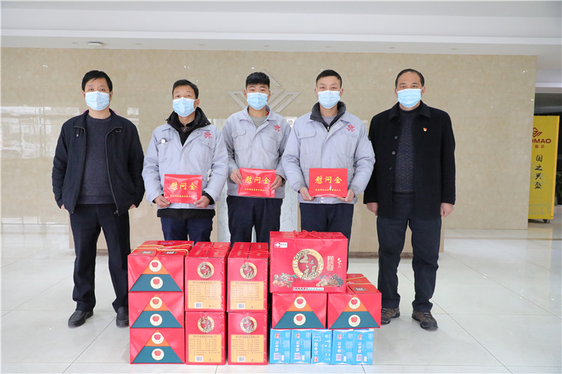 给员工送温暖，送祝福